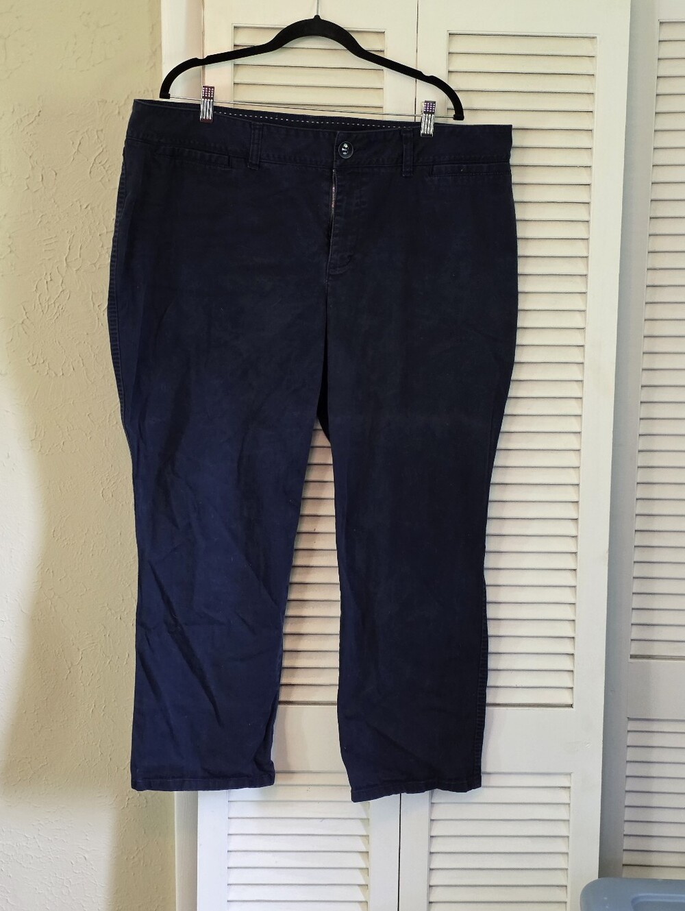 Lane Bryant Size 22 Petite Navy Stretch Cropped Pants Plus Size
